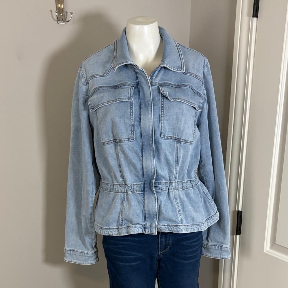 White House Black Market Cinched Waist Denim Jacket Peplum Front Zip Sz L - Picture 4 of 14